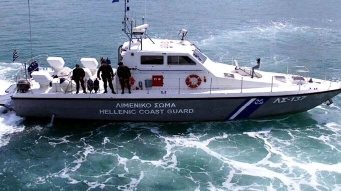 Ξεκίνησαν οι... προσφυγικές ροές: Ομάδα Τούρκων στρατιωτικών έφτασε Κρήτη ζητώντας άσυλο!